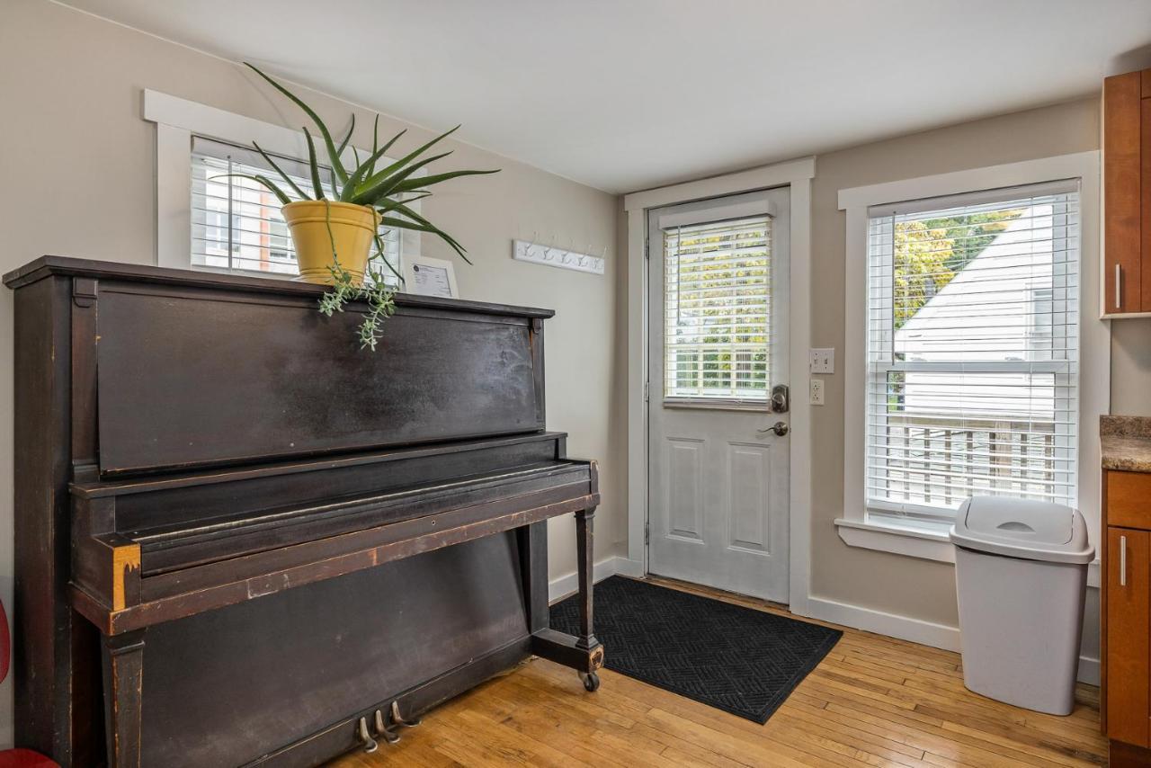 The Brew House - 2Nd Floor Private Apartment Portland Bagian luar foto
